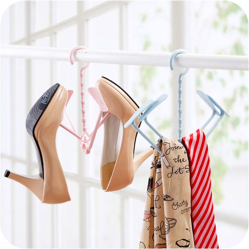 Shoe drying hangers.2 pcs Shoe Hanger Shoe Drying Hanger Rack.1 hanger hungs 2 pairs of shoes
