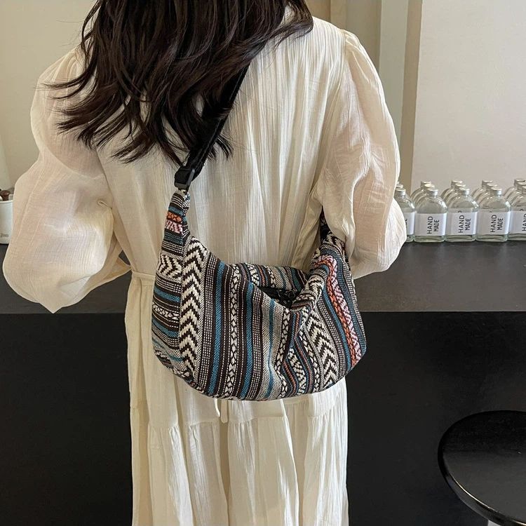 Bohemian Canvas Hobo Bag for Women Large Capacity 3-in-1 Shoulder Crossbody Backpack Fashion Casual Unique Design for Dating Travel Daily Use