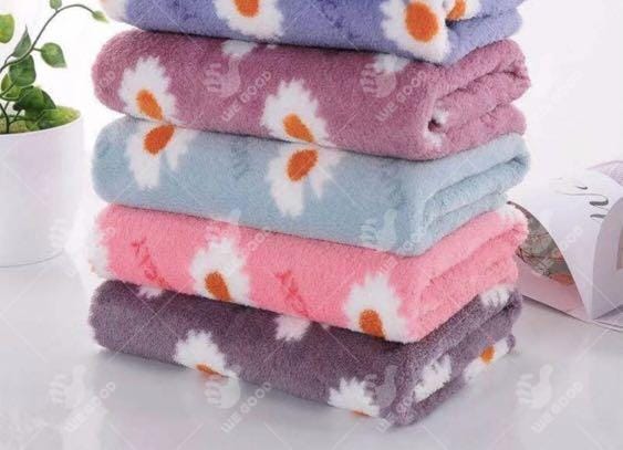 New 5pcs Coral Fleece Square Soft Absorbent cloth, Wipe Hand Towel, kids wash cloth, Household Small Square Kitchen Cleaning Cloth, kitchen towel, cleaning cloth Rag Random Color 30x30cm