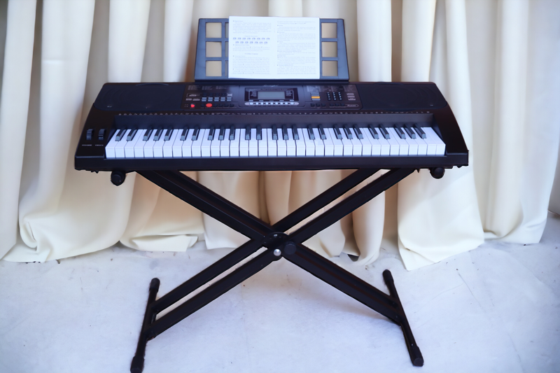 61 Key Keyboard Piano, Portable Electric Piano Keyboard w/LCD Screen, Built-In Speakers, Keyboard ONLY Without Stand Ideal for Beginner Adult he Lexington EK61223, Electronic Organ/ Keyboard