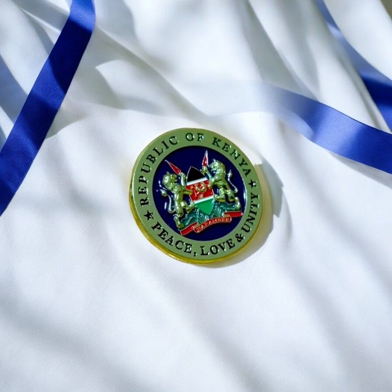 Premium Round Kenya Coat of Arms Lapel Pin – Gold Finish, "Republic of Kenya / Peace, Love & Unity" Engraved Badge