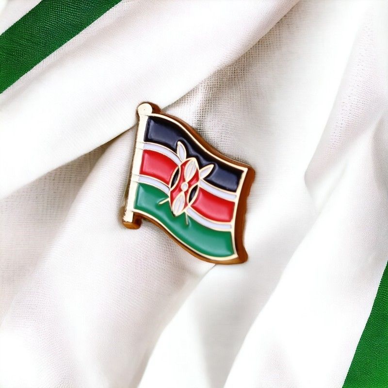 Kenya Single Flag Lapel Pin Badge – Patriotic Flag with Gold Finish, Elegant National Pride Accessory for Unisex use, both men and women, ideal for formal official wear ceremonies and commemorations.