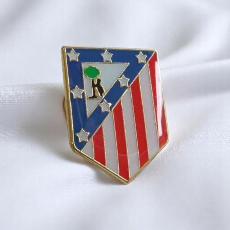 Football Team Lapel Pin Badges – Premium Metal Enamel Pins with Team Logos – Ideal for Fans, Clubs, Players, Coaches & Collectors – Durable & Stylish Sports Memorabilia