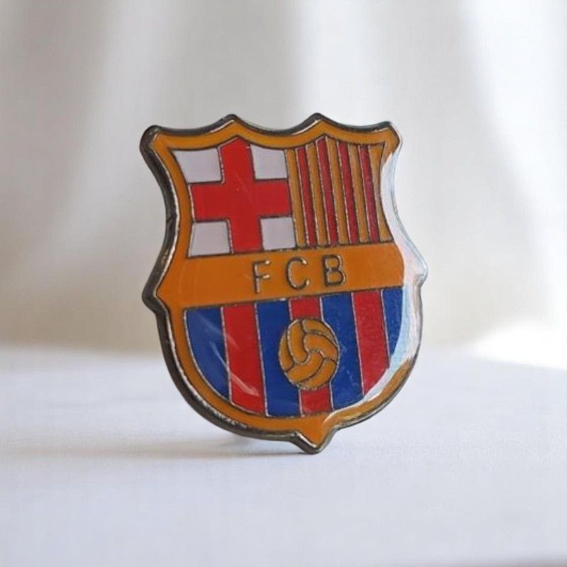 Football Team Lapel Pin Badges – Premium Metal Enamel Pins with Team Logos – Ideal for Fans, Clubs, Players, Coaches & Collectors – Durable & Stylish Sports Memorabilia