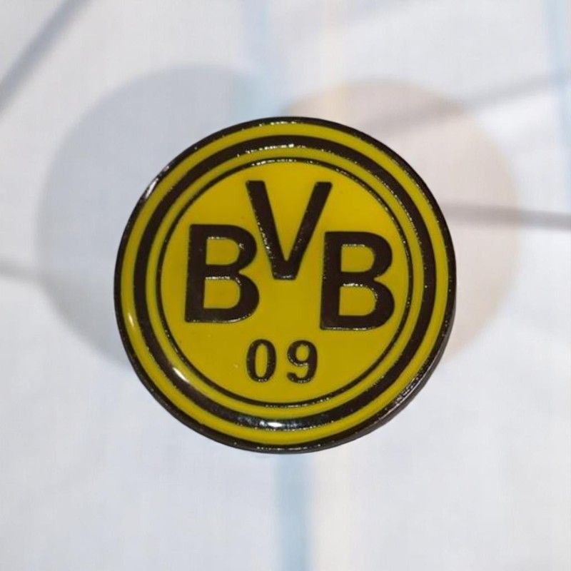 Football Team Lapel Pin Badges – Premium Metal Enamel Pins with Team Logos – Ideal for Fans, Clubs, Players, Coaches & Collectors – Durable & Stylish Sports Memorabilia