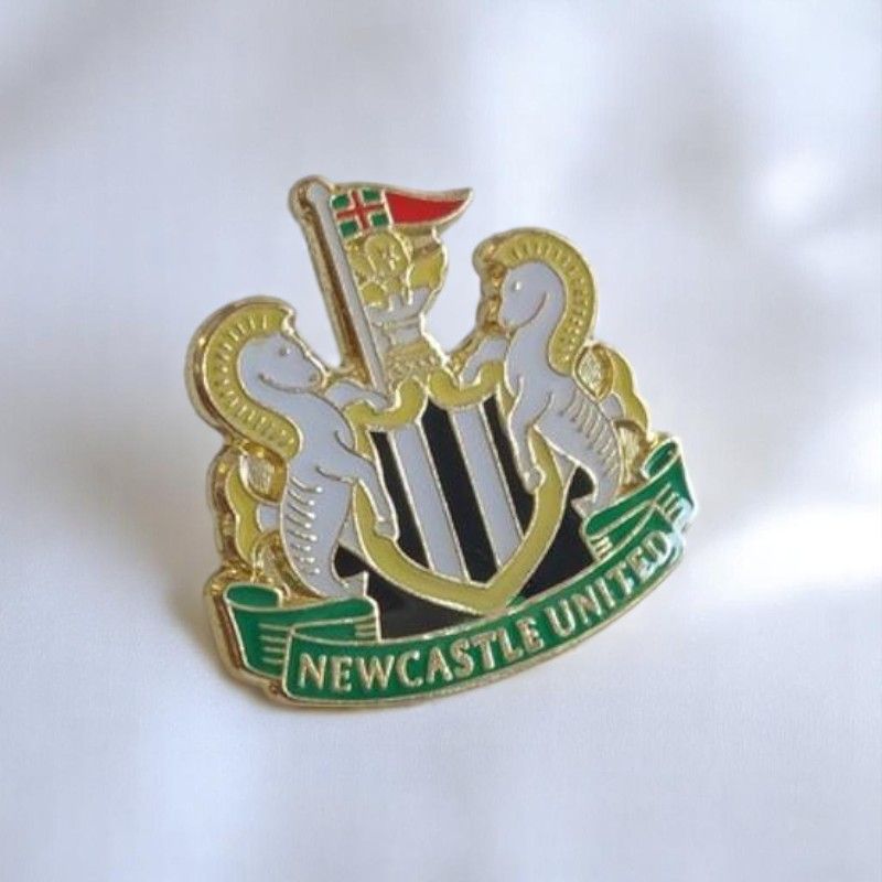 Football Team Lapel Pin Badges – Premium Metal Enamel Pins with Team Logos – Ideal for Fans, Clubs, Players, Coaches & Collectors – Durable & Stylish Sports Memorabilia