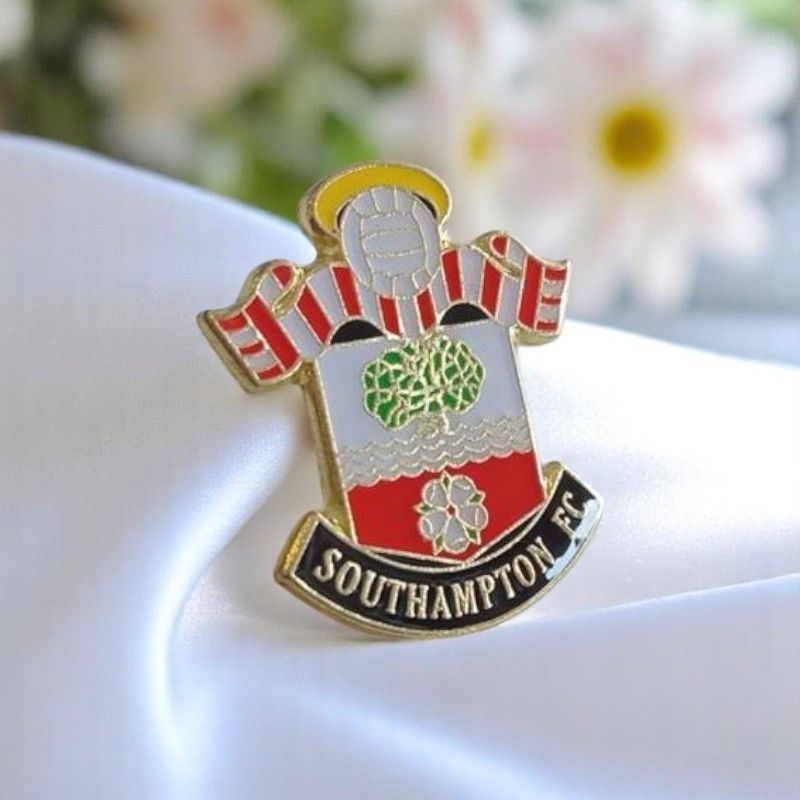 Football Team Lapel Pin Badges – Premium Metal Enamel Pins with Team Logos – Ideal for Fans, Clubs, Players, Coaches & Collectors – Durable & Stylish Sports Memorabilia