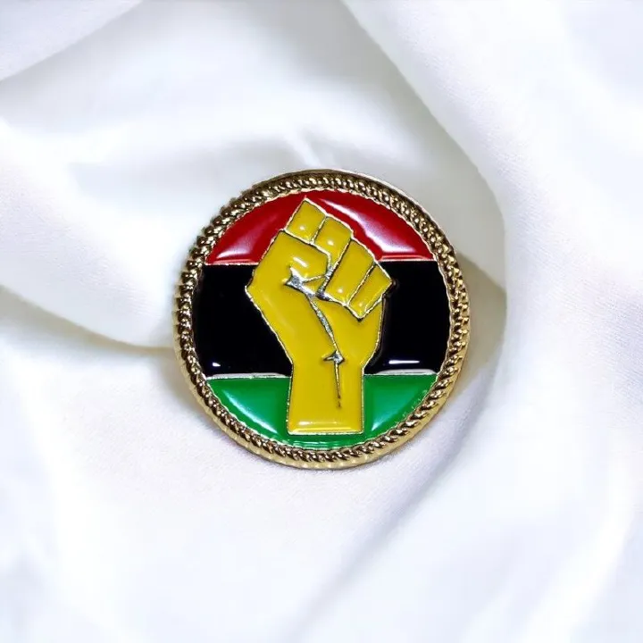 Pan-African Power Fist Lapel Pin Badge – Gold-Plated Unity & Strength Brooch – Premium Enamel Badge for Jackets, Hats & Accessories