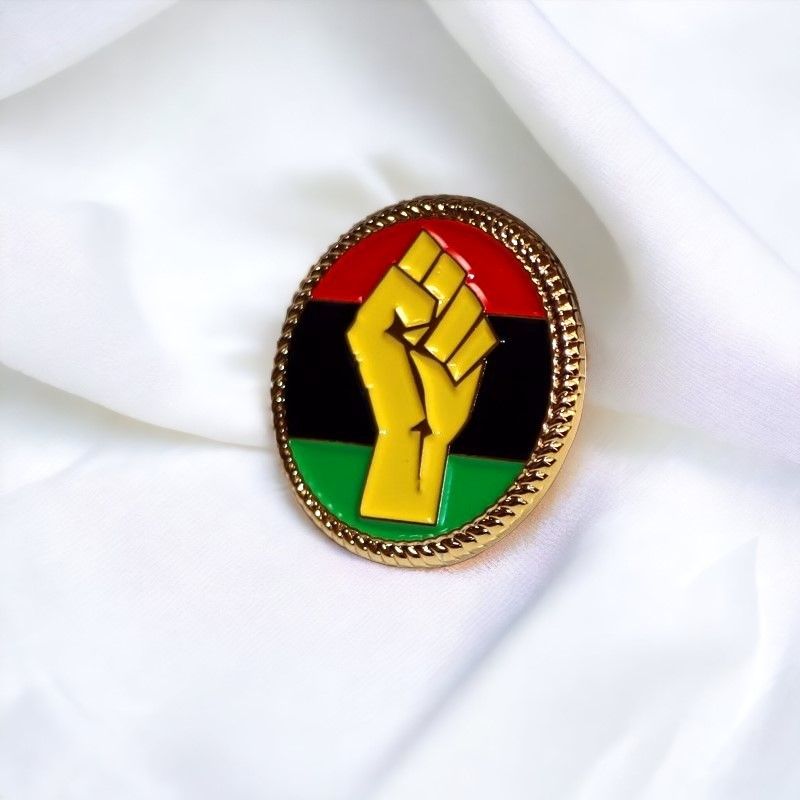 Pan-African Power Fist Lapel Pin Badge – Gold-Plated Unity & Strength Brooch – Premium Enamel Badge for Jackets, Hats & Accessories