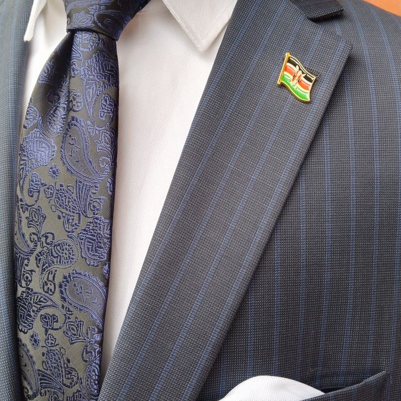 Kenya Single Flag Lapel Pin Badge – Patriotic Flag with Gold Finish, Elegant National Pride Accessory for Unisex use, both men and women, ideal for formal official wear ceremonies and commemorations.