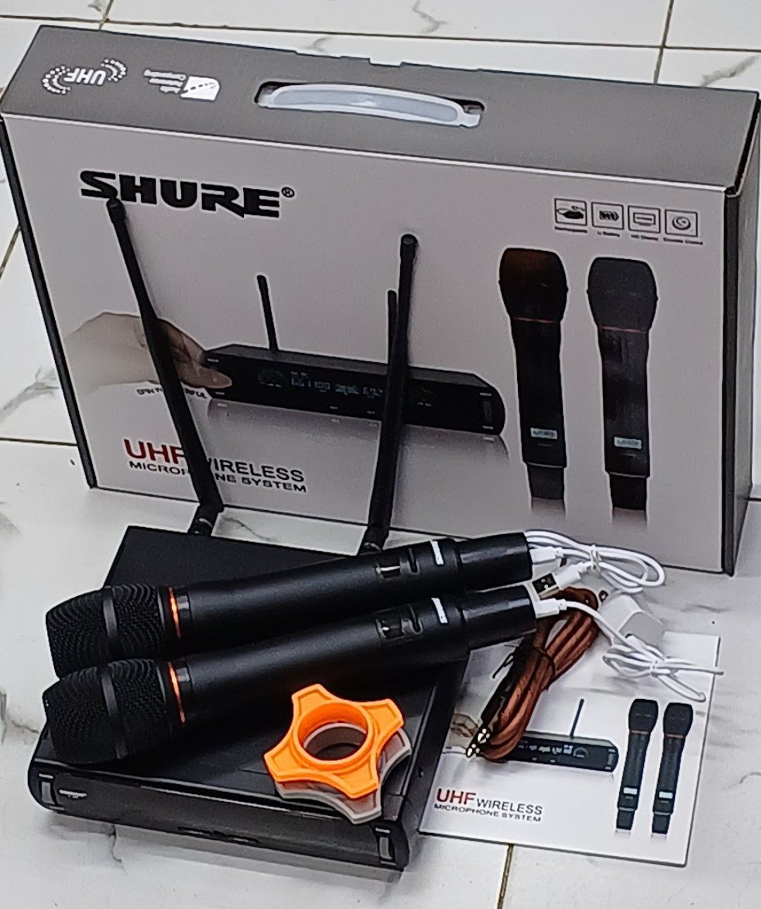 Shure UHF rechargeable wireless microphone