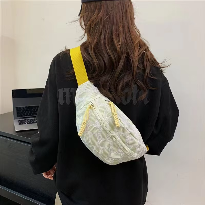 Casual Waist Bag Belt Bag Strip Chest Bag Half Moon Bag Crossbody Bag Crossbody Waist Pack Large Capcity Banana Bag Sport Men'S Women'S Mobile Phone Wallet Sports Canvas Travel Chest Bag