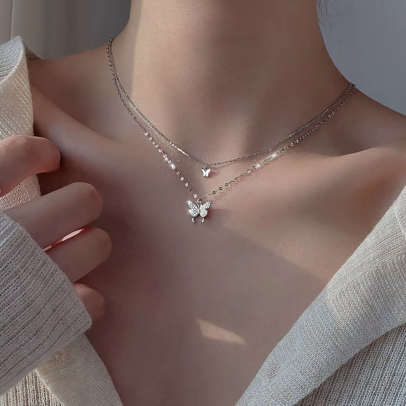 1PCS Double Layer Clavicle Chain Cool Neck Chains Fashion Shiny Butterfly Necklace Ladies Exquisite for Women Girl Jewelry Gift