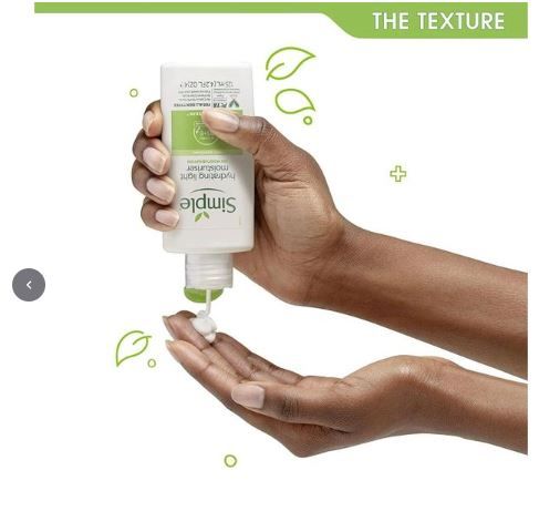 Simple fast absorbing, Kind to Skin Hydrating Light Moisturizer
                                                                                                .