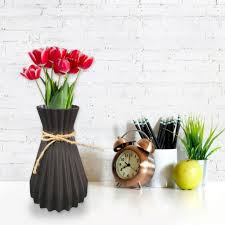 NORDIC FOLDING LINES MODERN HOME DECOR UNBREAKABLE PLASTIC FLOWER VASE/ CENTER PIECE/OFFICE DECOR/COFFEE TABLE DECOR/CONSOLE TABLE DECOR
