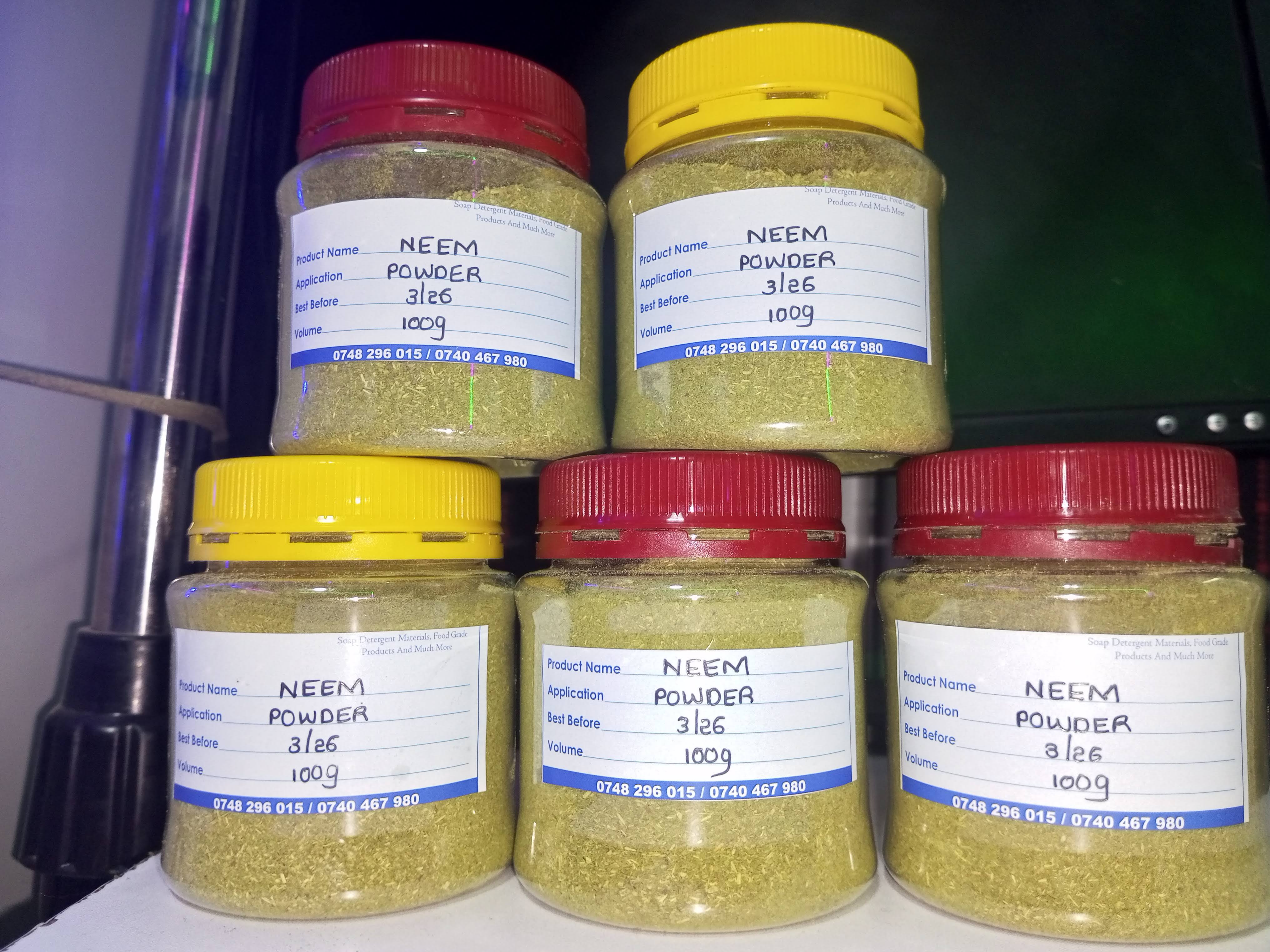 Neem Powder (Natural)