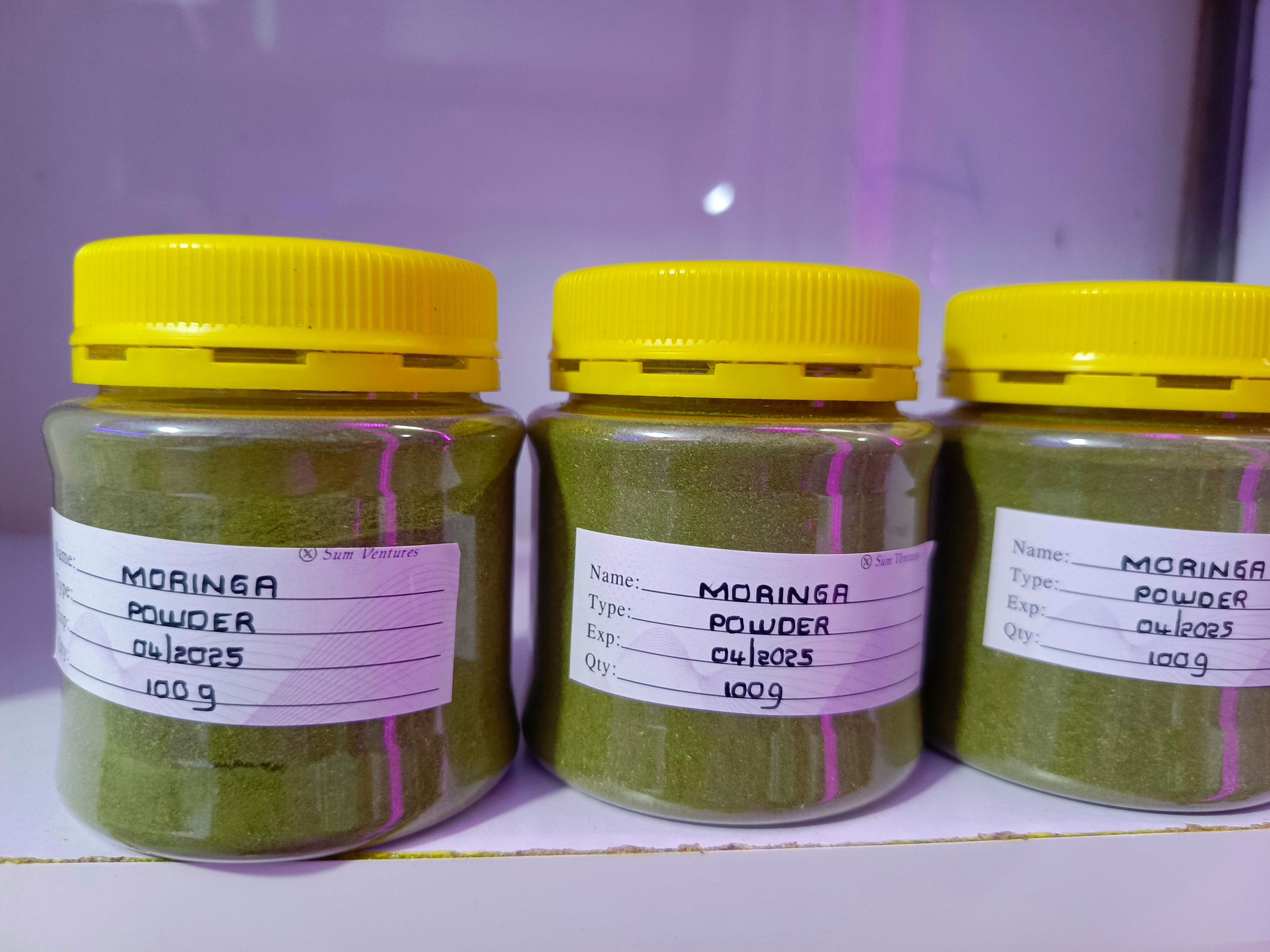 Moringa Powder (Natural)