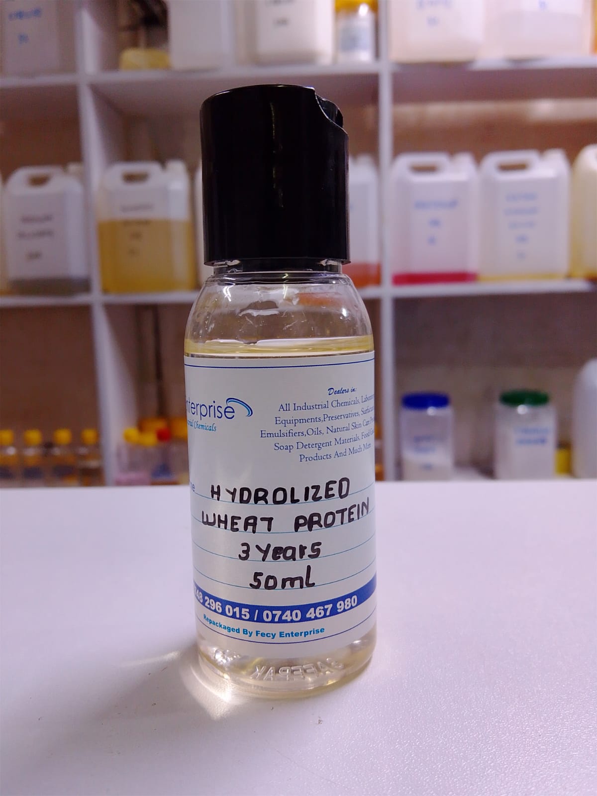 Liquid Hydrolyzed wheat Protein (Natural Product) For Skin Care  acts as a conditioning agent, improving skin texture and softness, and helping to prevent moisture loss.