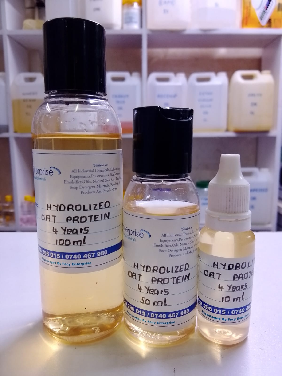 Liquid Hydrolyzed oat Protein (Natural Product) For Skin Care is a naturally derived, water-soluble ingredient used in skincare for its moisturizing, soothing, and conditioning properties.