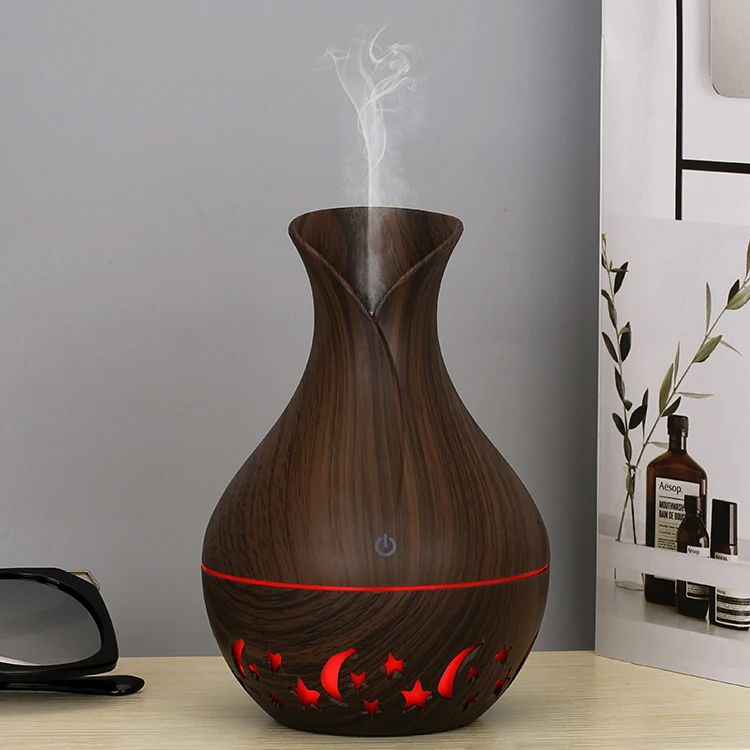Ultrasonic Wooden Aromatherapy USB Humidifier Essential Oil Diffuser with LED Light Display Moon & Star Design