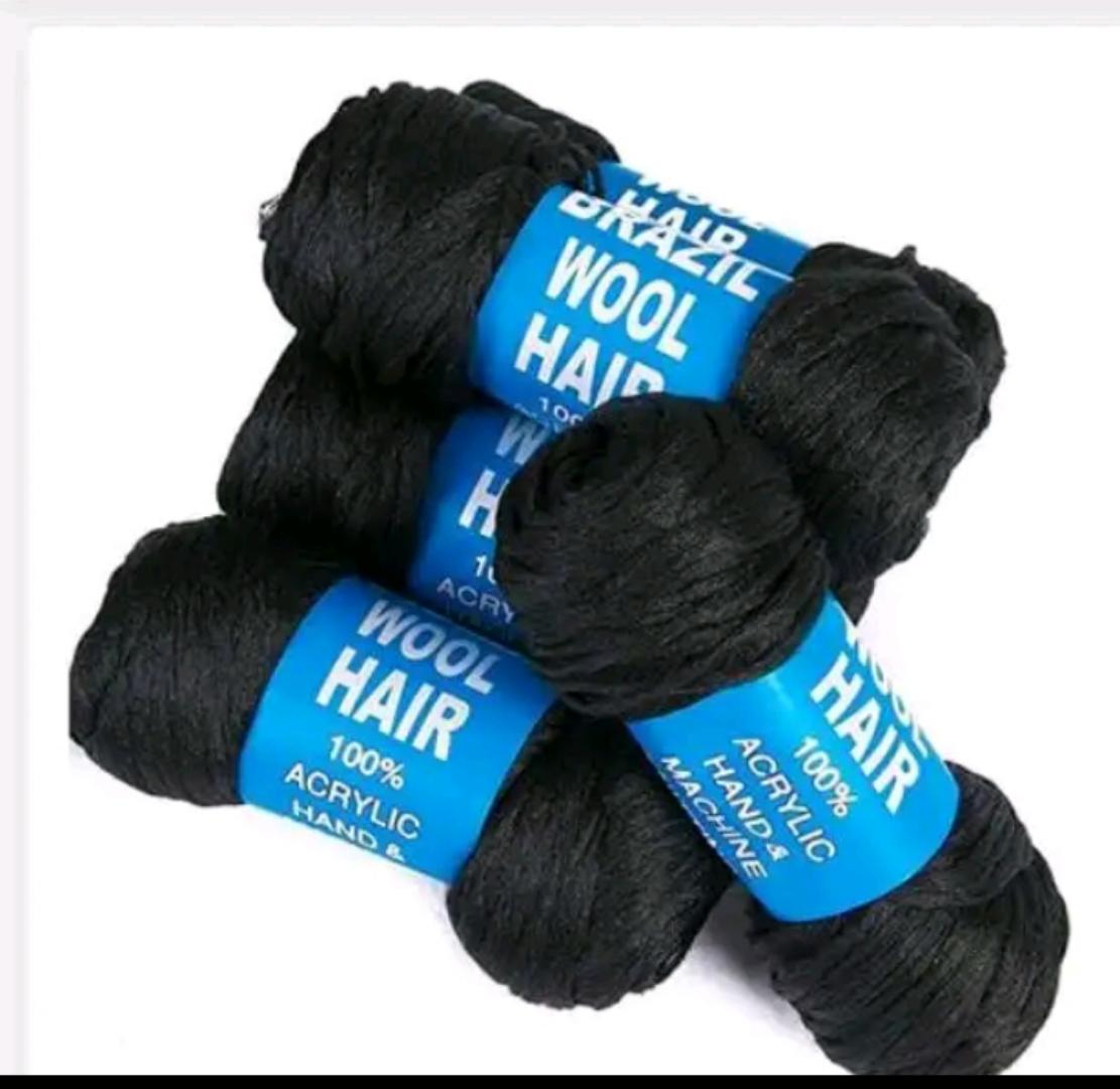 4 pcs Brazilian Yarn Wool Hair for Braids Braiding Hair with 100% Acrylic Brazilian Wool Hair for African Crochet Braided Hair Senegalese Twist Box Braids Faux Locs with Yarn Hair