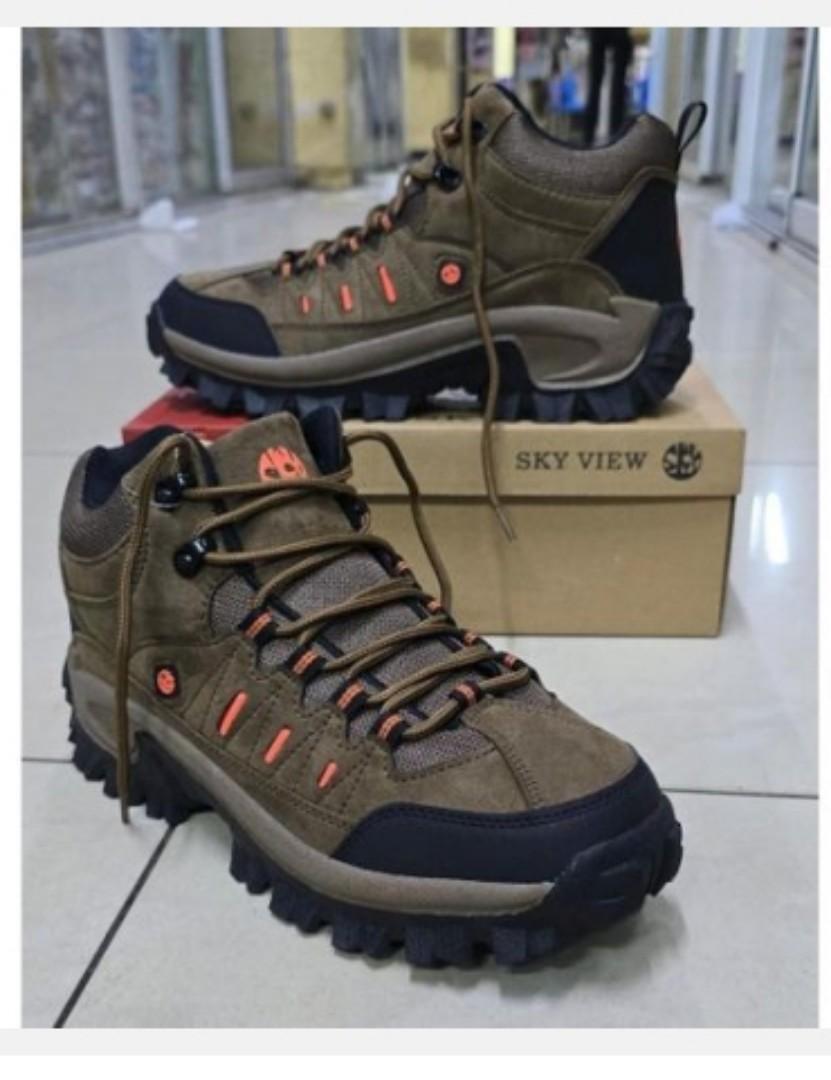 Skyview unisex perfect fit hiking unisex boots with quality and durable material
