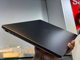 (cheap laptops ) {GRADE A} LAPTOPS Microsoft Surface Laptop 3 Intel Core i7 10th Gen 16GB RAM 256GB SSD 13.5 Inch FHD Touchscreen Display