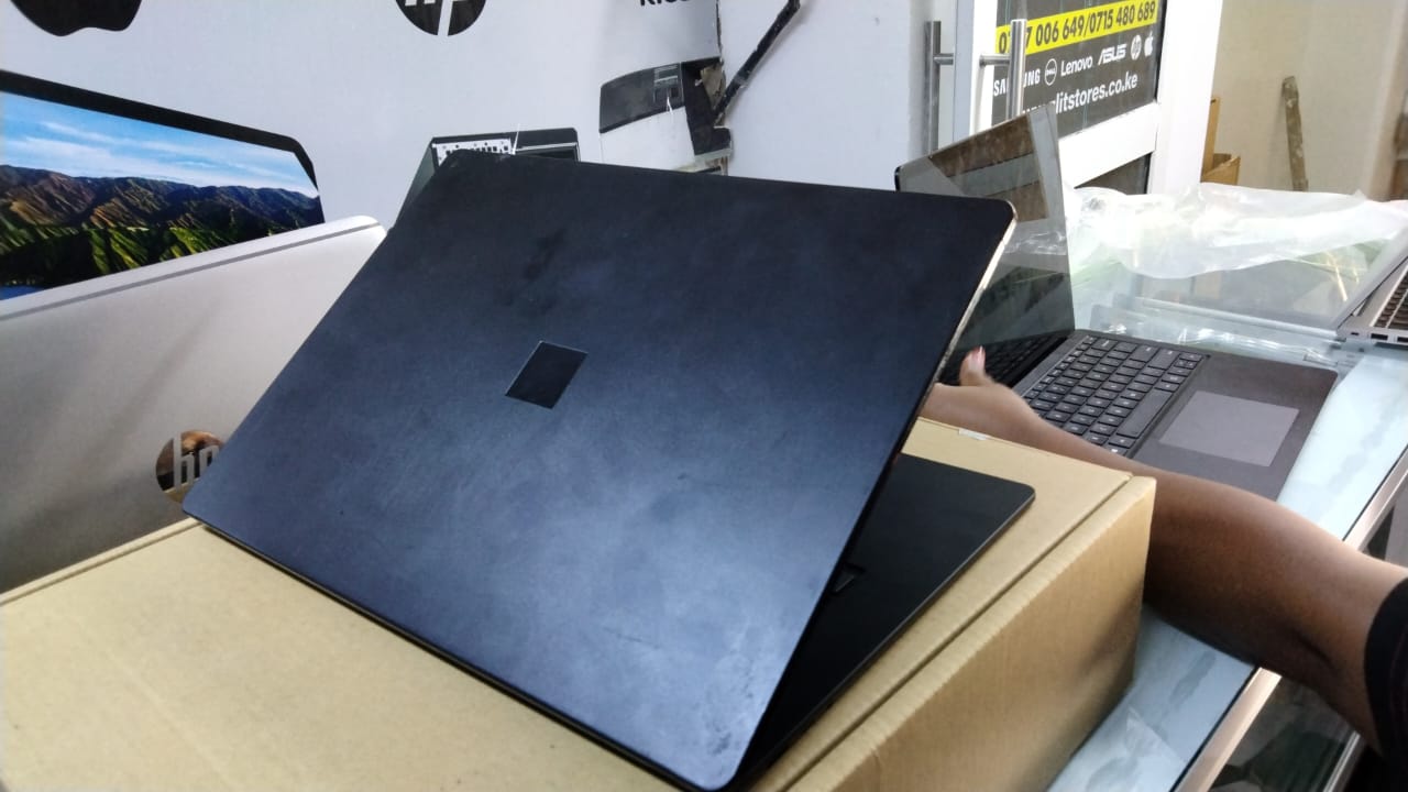 (cheap laptops ) {GRADE A} LAPTOPS Microsoft Surface Laptop 3 Intel Core i7 10th Gen 16GB RAM 256GB SSD 13.5 Inch FHD Touchscreen Display