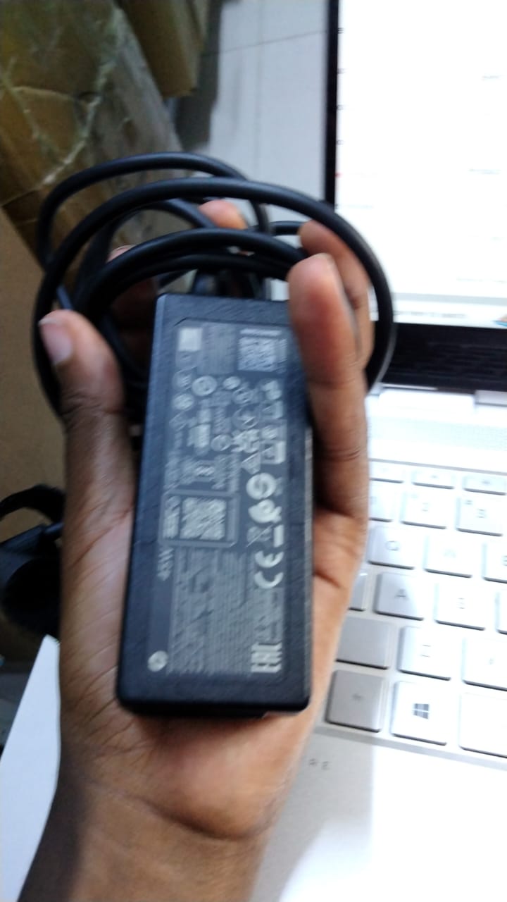 NEW LAPTOPM ADAPTER HP COMPLETE LAPTOP CHARGER BLUE PIN ADAPTER