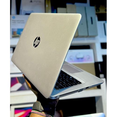 A VERY POWERFUL MACHINE ,VERY SLEEK AND EASILY PORTABLE HP ELITEBOOK 840G3 6TH GENERATION INTEL COi5 WITH 8GB RAM MEMORY 256GB SSD 14 INCHES SILVER COLOR