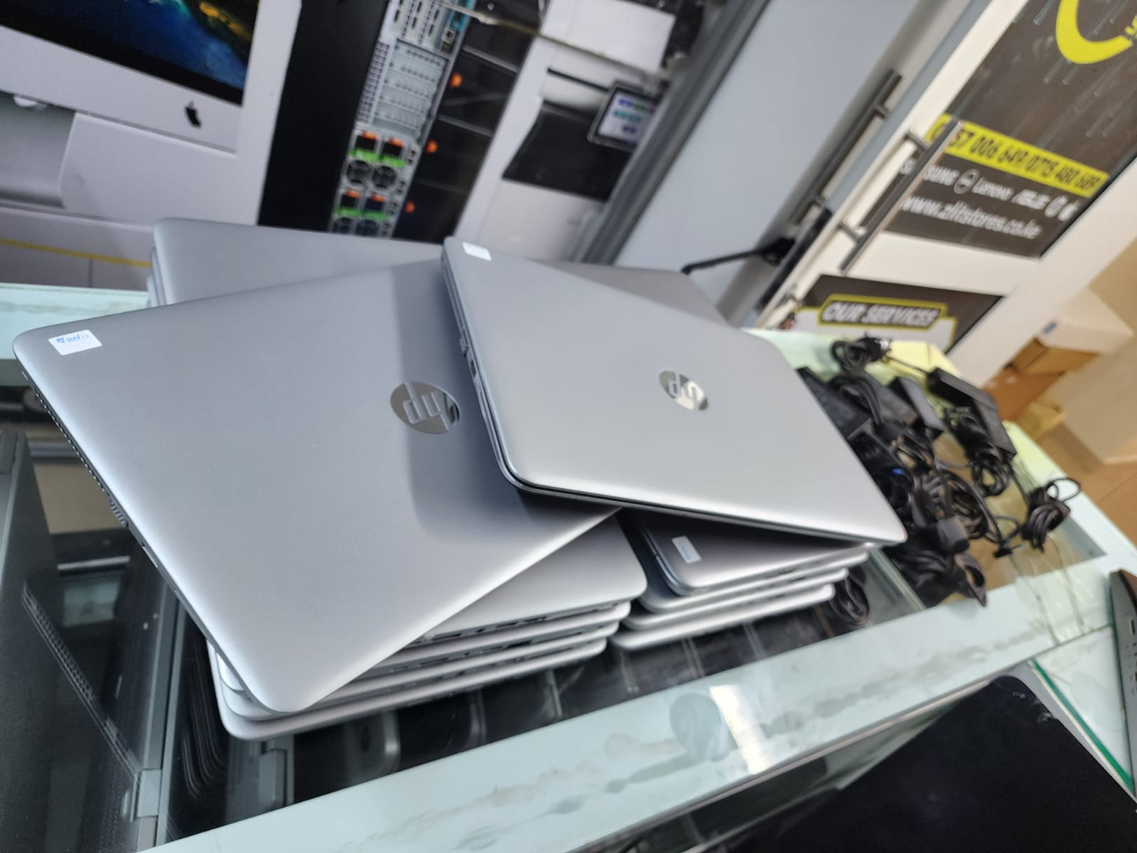 {STUDENT OFFICE BEST} HP ELITEBOOK 840G3 INTEL CORE I5 6TH GENERATION 8GB RAM MEMORY 256GB SSD SILVER COLOR (NON TOUCH) 14 INCHES