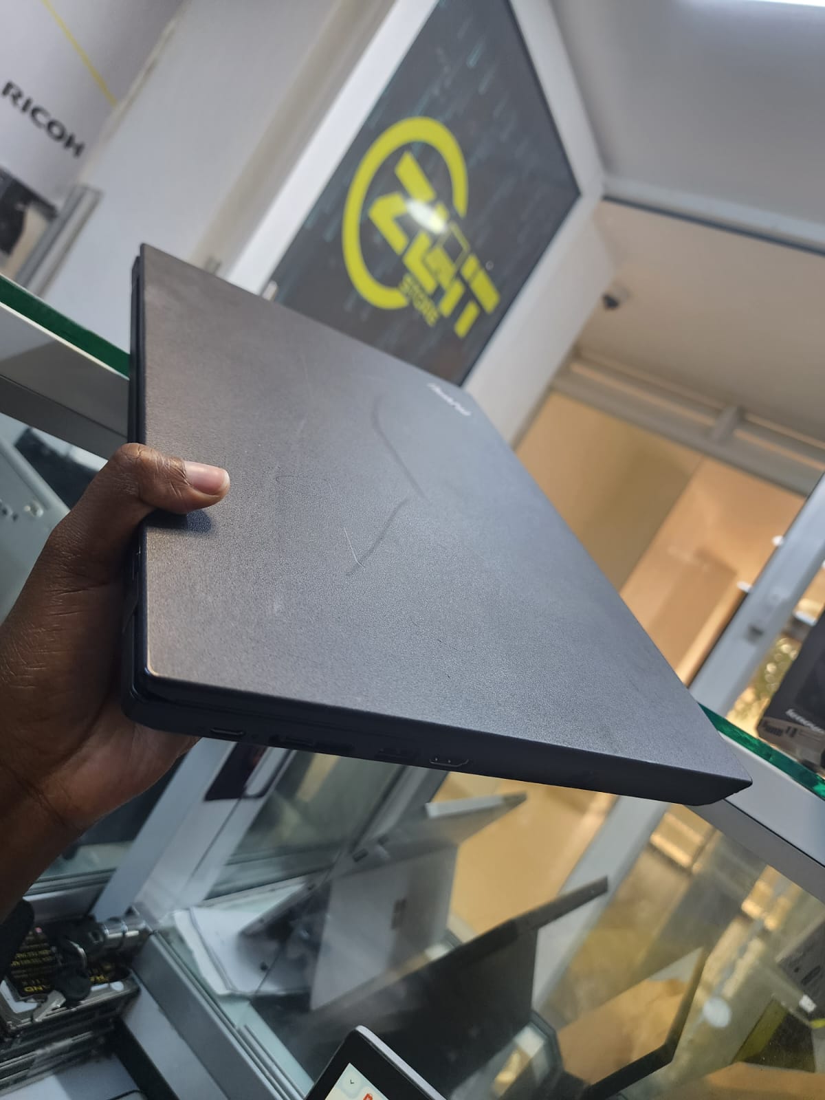 BEST PERFORMING LAPTOP LENOVO THINKPAD L480 INTEL CORE I5 8TH GENERATION 8GB RAM MEMORY 128GB SSD 14 INCHES BLACK