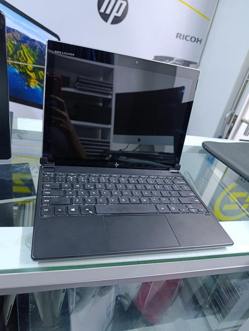 REFURBISHED XUK HP elite x2 g4 coi5 8th generation 8gb ram memory 256gb ssd touch screen