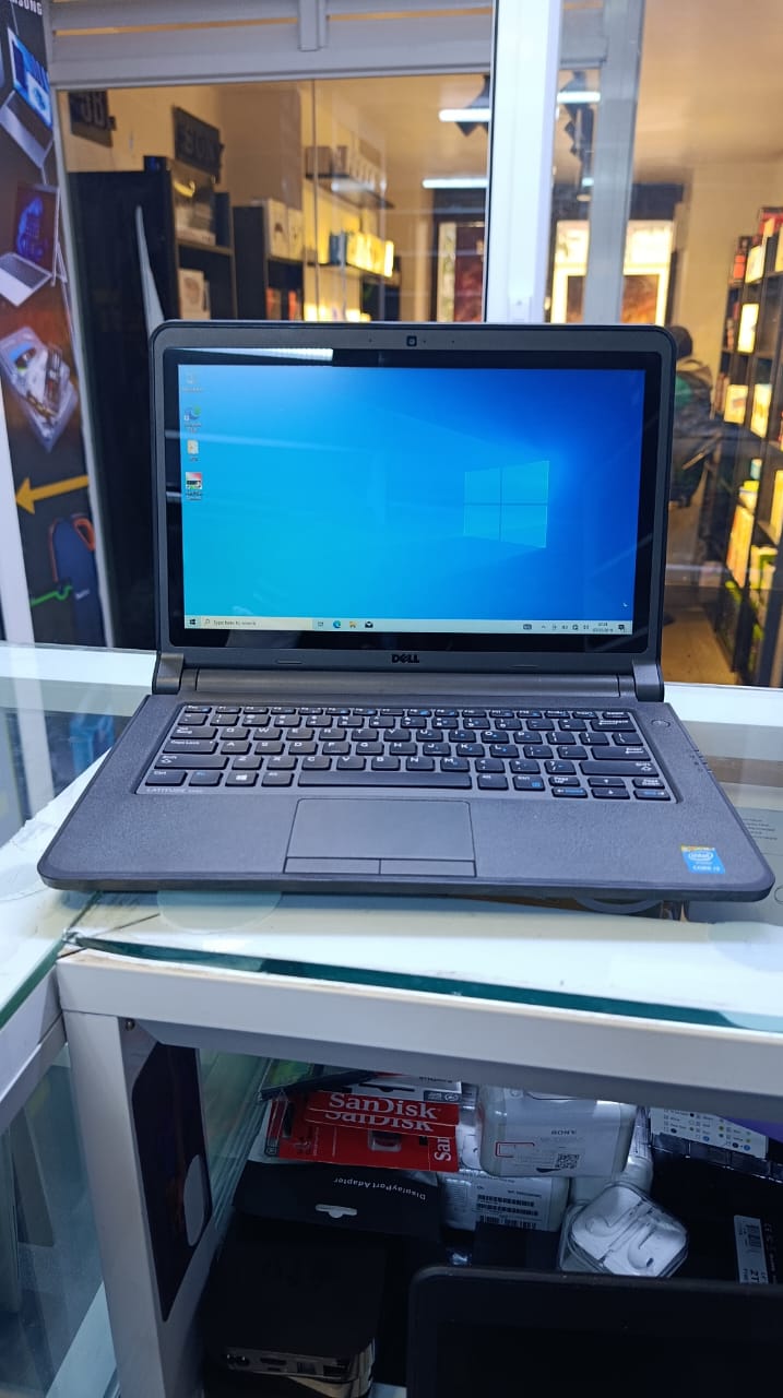 {FREE MOUSE } + Refurbished Laptop Dell Latitude 3340 Core i3 4th 8GB 256GB SSD +13.3'' Windows 10 Notebook 6 Month Warranty Free Office 2019 (TOUCH SCREEN)
