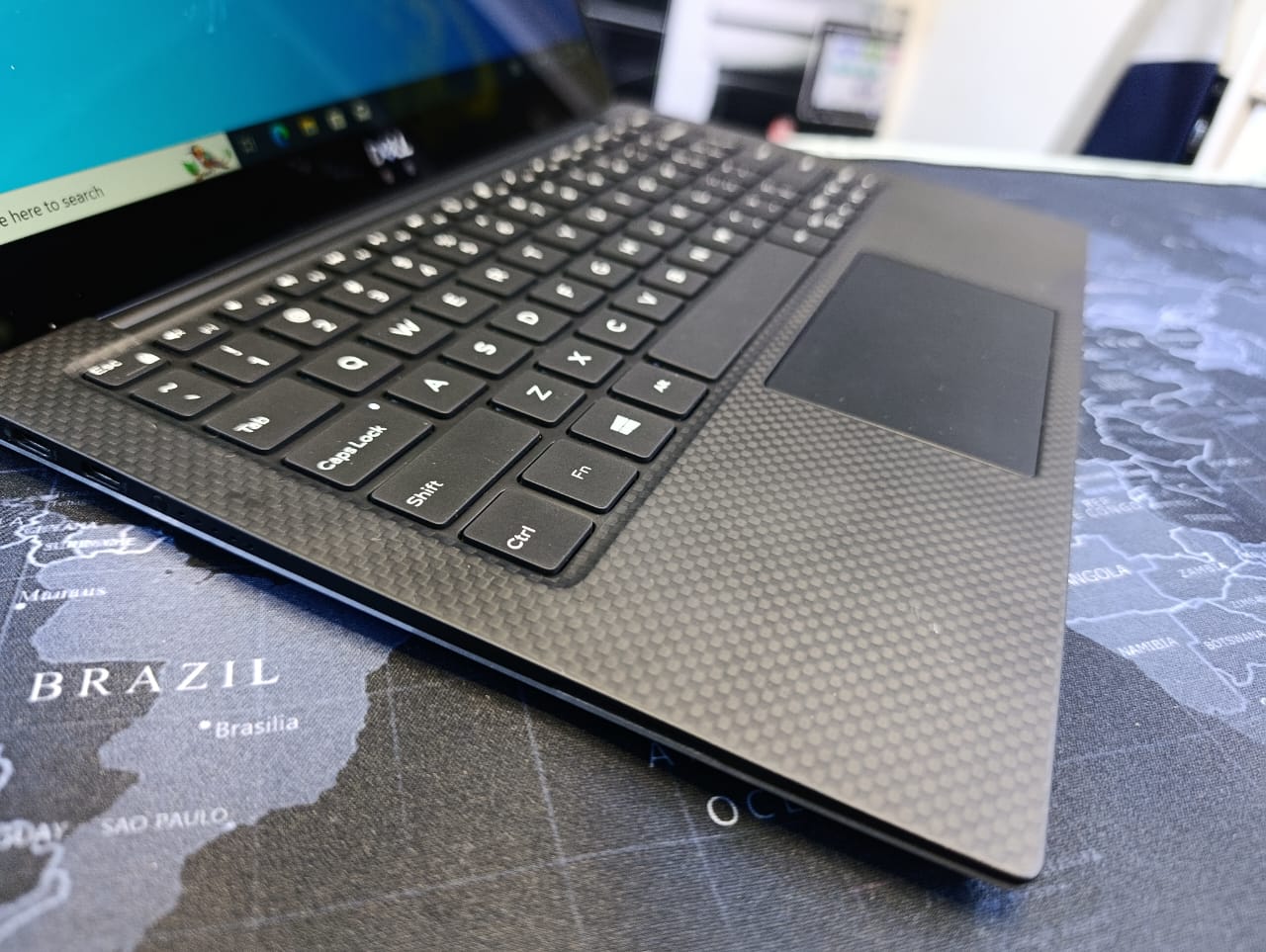 {QUICK SALE } DELL XPS 9370 INTEL CORE I7 8TH GENERATION 16GB RAM MEMORY 512GB SSD 13 INCHES IPS SCREEN RESOLUTION [1920*1080]  WINDOWS 10/11 ACTIVATED