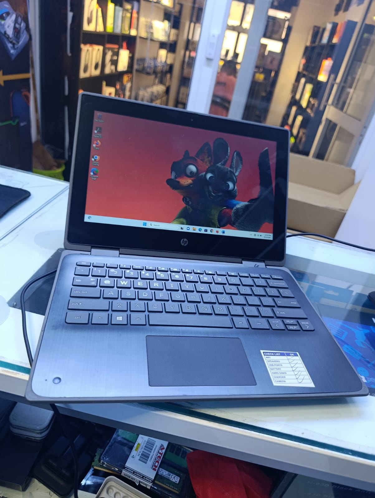 LAPTOP HP PROBOOK 11G6 11INCHES 10TH GENERATION INTEL CORE I5 8GB RAM MEMORY 256B SSD TOUCH SCREEN AND X360 VERY CLEAN WITH ACTIVATED WINDOWS 10/11 AND OFFICE 2021