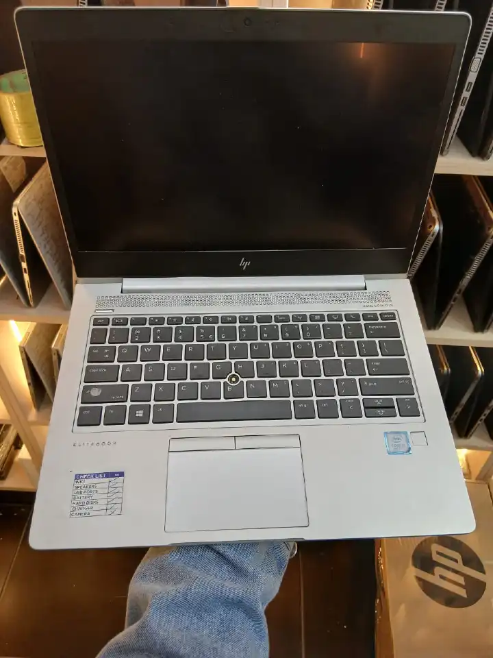 LAPTOP AND COMPUTERS HP ELITEBOOK 830G5 8TH GENERATION INTEL CORE I3 8GB RAM MEMORY 256GB SSD SILVER COLOR 13INCHES WITH ACTIVATED WINDOWS 10/11 AND OFFICE 2021
