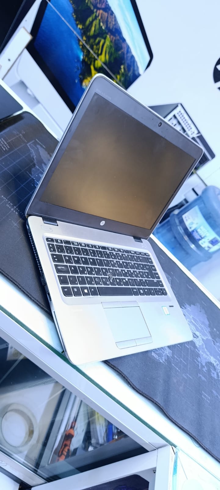 FREE BAG + HP ELITEBOOK 840G3 6TH GENERATION INTEL CORE I5 8GB RAM MEMORY 256GB SSD SILVER COLOR WITH ACTIVATED WINDOWS 11 AND OFFICE 2021 6MONTHS WARANTY