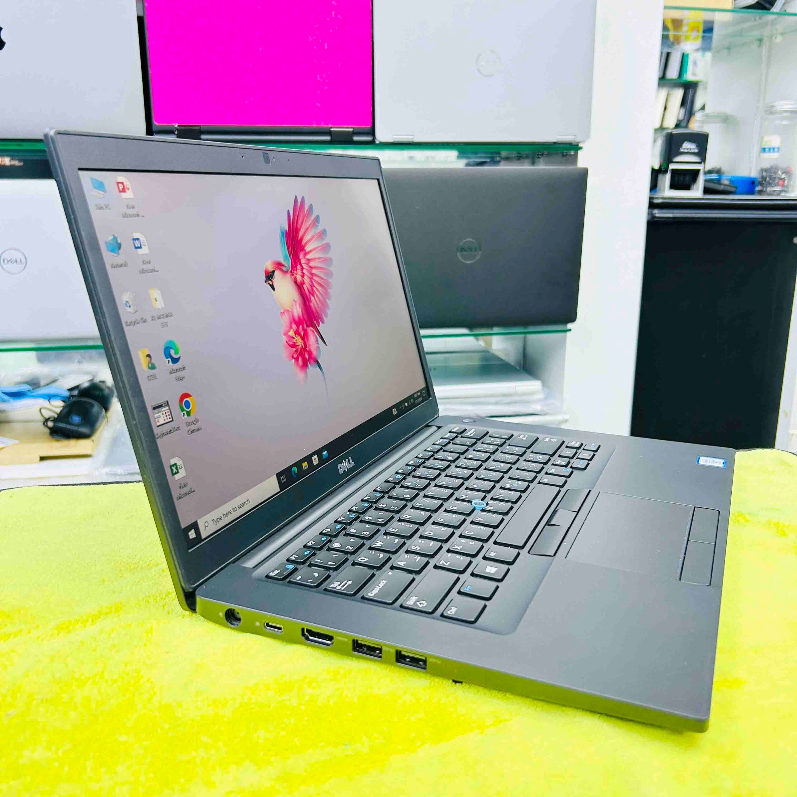 GRADE A DELL LATITUDE 7480 INTEL CORE I5 WITH 8GB RAM MEMORY 256GB SSD WITH ACTIVATED WINDOWS 10/11 AND OFFICE 2021 14 INCHES BLACK COLOR 6 MONTHS WARANTY