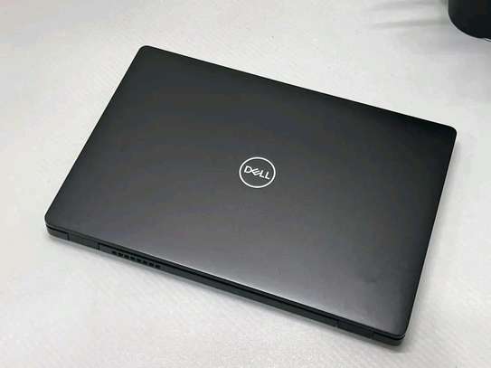 Dell Latitude 5300, Intel Core i5-8365U (8 CPUs) 8GB RAM 256GB SSD