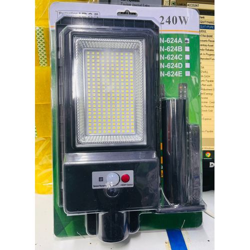 Bright Solar Powered All In One SOLAR STREET LIGHT 240W