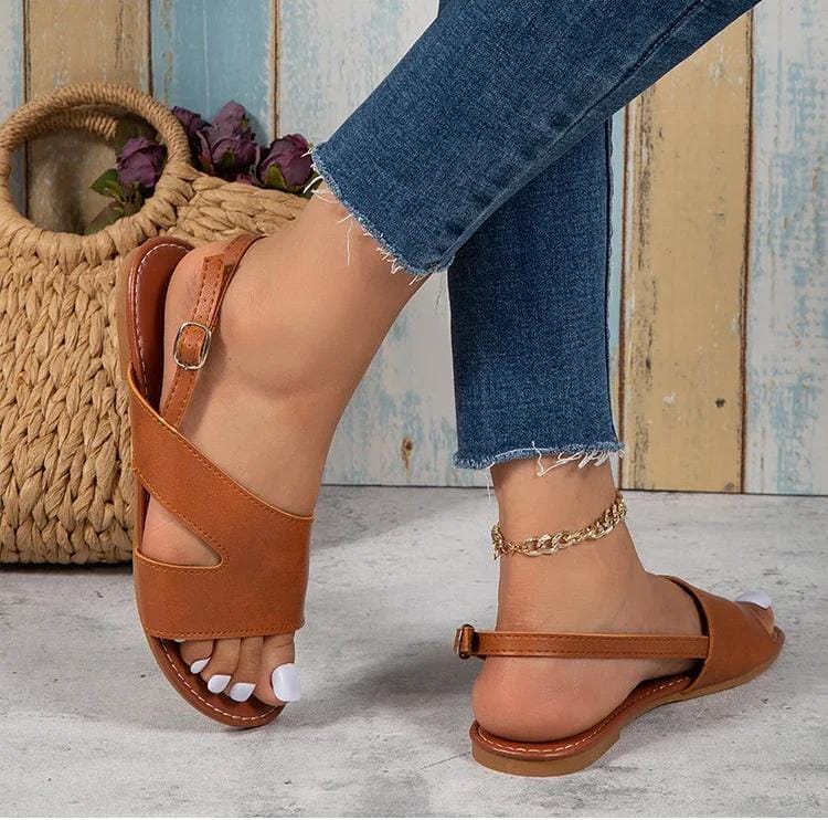 Ladies leather sandals