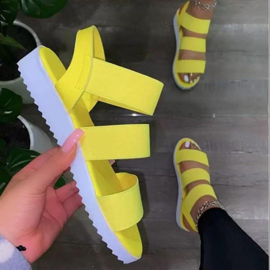 Lady flat shoes