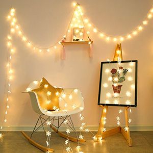 Snowflake Lights, 1.5m to 10m,10 to 80 LED Christmas/Festival Twinkle Snowflake String Lights,Battery Operated, 8 Modes Twinkle Light Waterproof for Outdoor Indoor Tree Room Decor, Warm White 1025