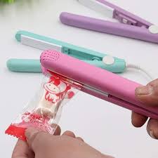 Portable Heat Sealer Mini Sealing Machine for Food Storage Vacuum Bag, Chip, Plastic, Snack Bags, Package Home Closer Storage Tool