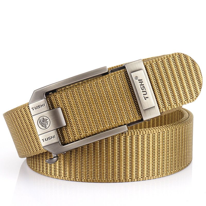 Thickened Nylon Tactical Belt，Durable for Various Outdoor Scenes，
with Easy-to-Wear Automatic Buckle