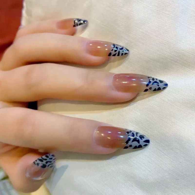 24 PCS Reusable Press-On Nails Kit - Full Cover False Nail Tips with Jelly Stickers, Easy to Apply, Long-Lasting, Perfect for Makeup Accessories
