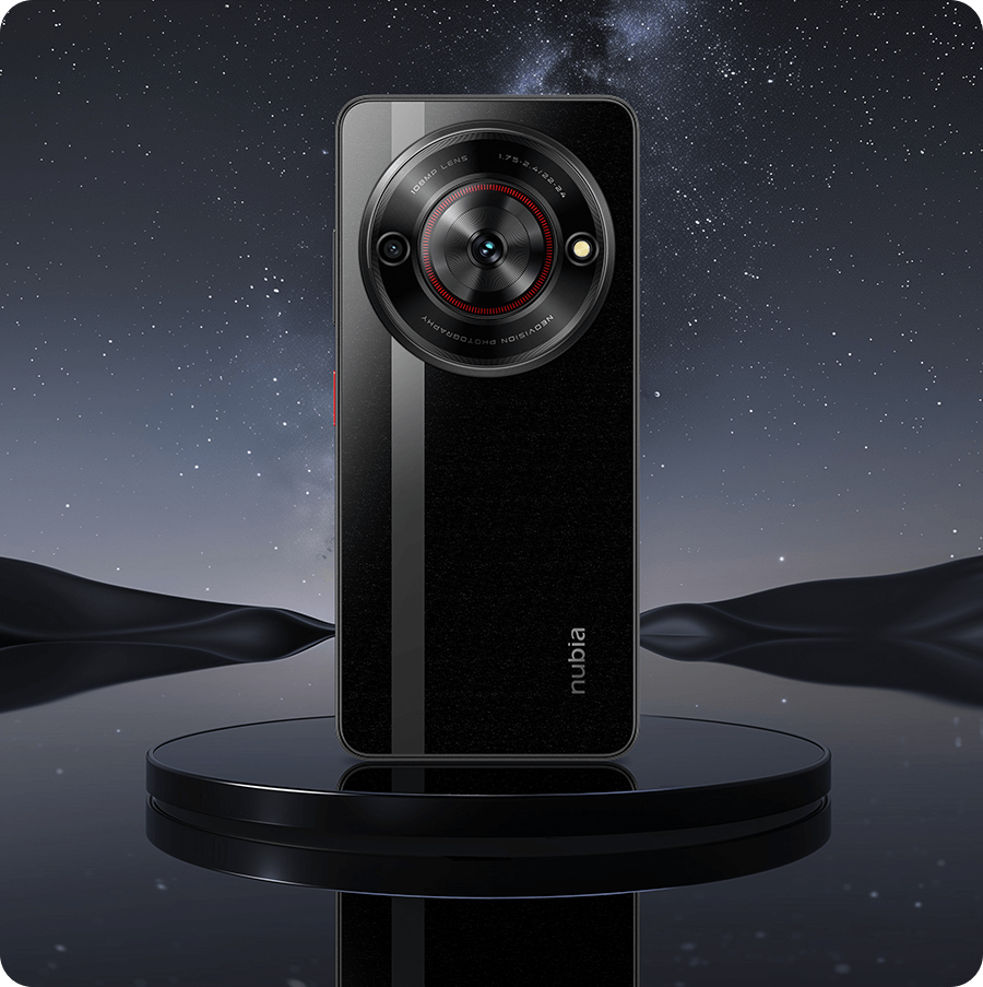 ZTE Nubia Focus 5G  Dual Sim ,14GB RAM, 256GB ROM, With 108MP Big, Bold, And Impressive Camera, 5000mAh Battery, Android 13 -Unlocked  Black, Excellent Condition, Free Phone case, Screen Protector