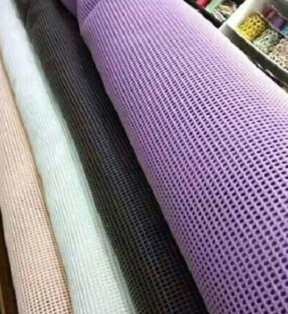 Tapestry/ mat mesh