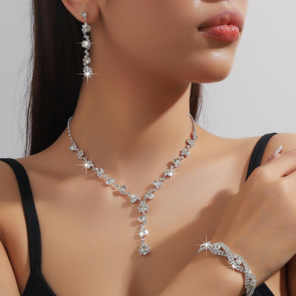 Bridal accessories Necklace Bracelet earrings four-piece set/three-piece set/two-piece set Niche high-end fashion commuter jewelry set dress all matching jewelry
